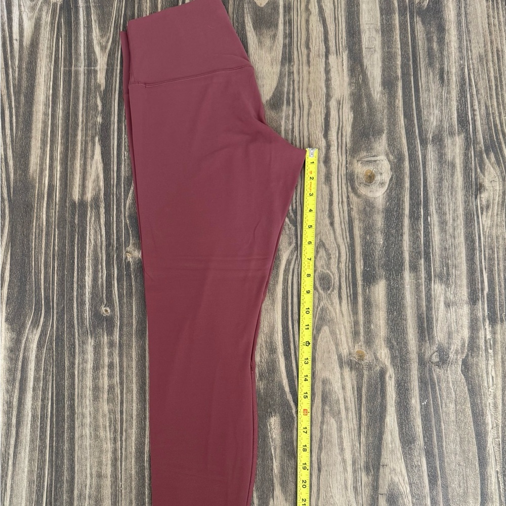 Lululemon Athletica 25” HR Align Leggings